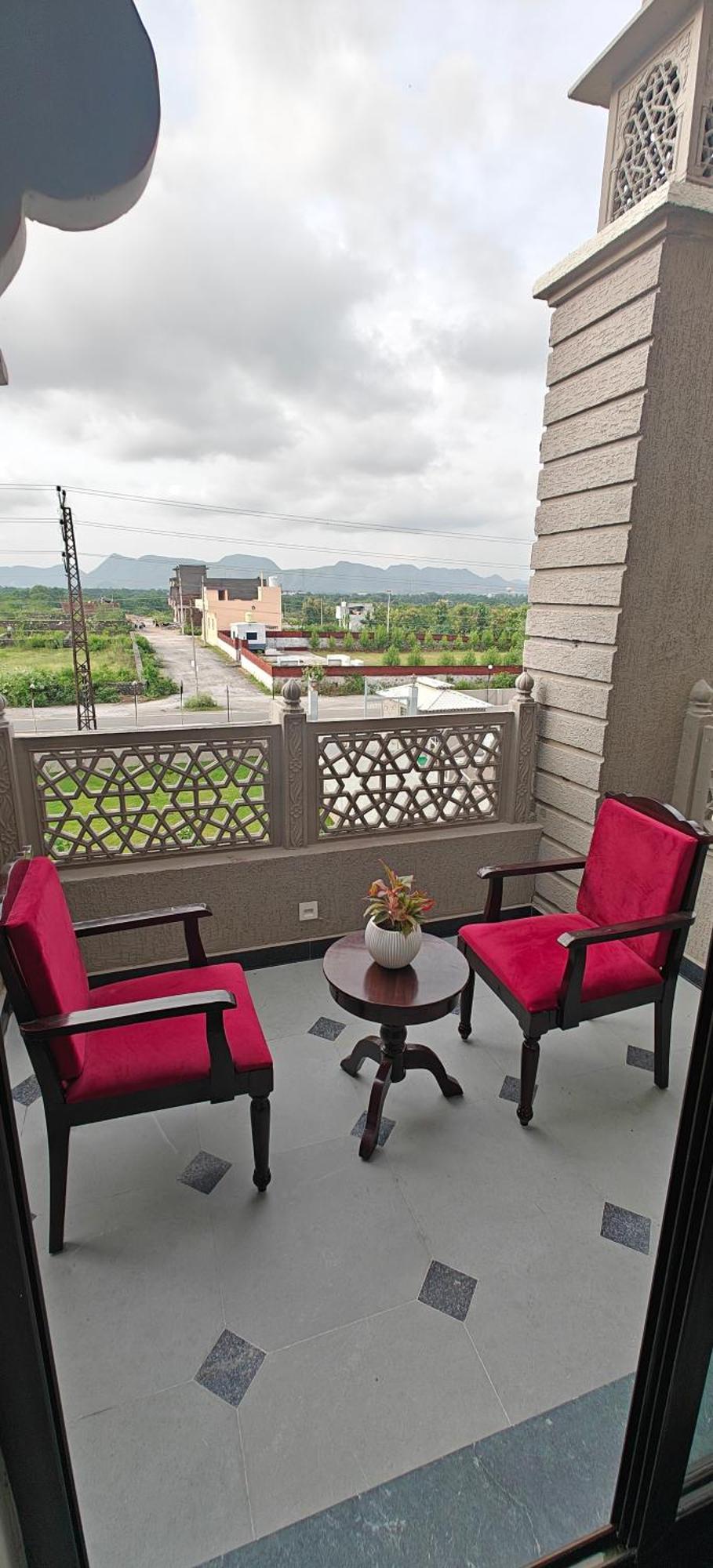The Biletha Bagh Hotel Удайпур Екстериор снимка